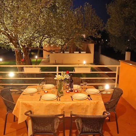 Mareta アパート Sukošan