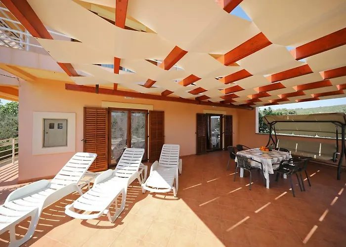Apartment Mareta *