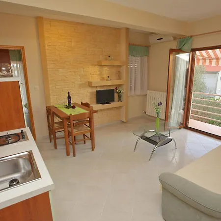 Διαμέρισμα Mareta Sukošan